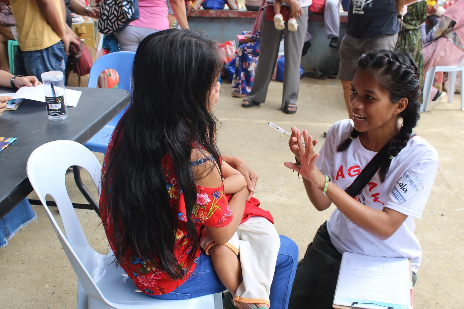 Young women in WSRC community activity